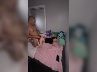 WHITE TEENAGER WON’T STOP SWALLOWING SEMEN