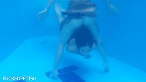 yessica bunny + helen star horny sexy duo pool