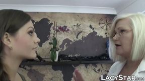 ”Doc Lacey Starr examines 18yo with tongue & toys”