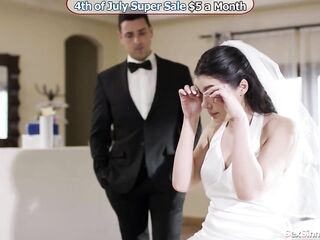 Busty bride Valentina Nappi thought wearing a booty-plug during the wedding would make her husband cheerful but her acts anal about.His friend does not
