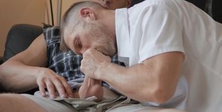 Muscular dudes fuck... experience of shared ecstasy