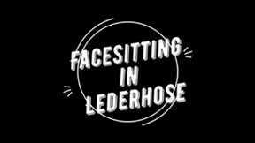 Facesitting in Lederhose & Stiefeln