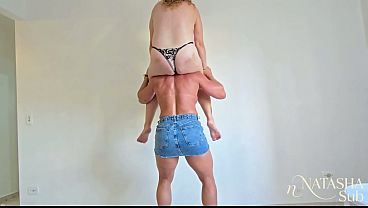 A s&aacute_dica me carregou no colo .