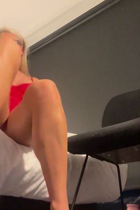 I Deserve the Finest Foot Worship There Is