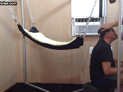 Sling DILF assdrilled in homemade video after cocksucking