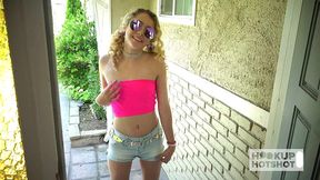 allie addison opens wide gagging deepthroat with throat bulge!