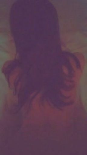 【ハメ撮り】「せんせい...お尻たたいてぇ❤」ドМ美尻女子〇生がお尻を叩かれてイキまくり(個人撮影、JD、素人)