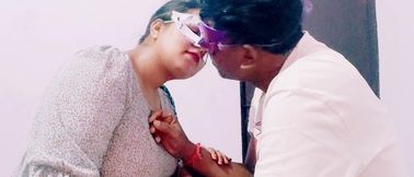 Sexy Priya Bhabhi Gave Blowjob in Green Sari.