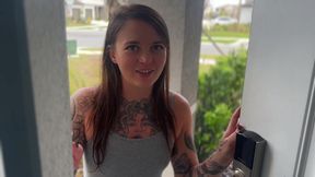 MILF with Big Ass Seduces Sex Therapist to Give Her an Orgasm