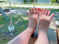 Long Foot Fetish clips at great Amateur Trampling collection