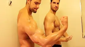 Raul Muscle Stepbrothers - Shower