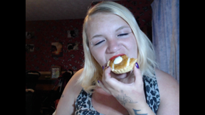 Cake Time With Akosti
