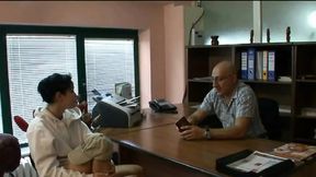 Paola Guerra and Omar Galanti in a video full of rough and