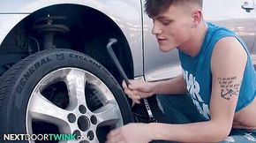 Twink Mechanic Manually Tunes Up Client's Rod