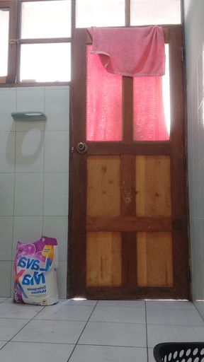 Camera in Public Bathroom Records Big Ass