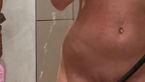 besoin de quelqu’un pour m’aider a me frotter le dos et pas que