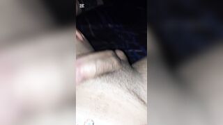 Buena paja y corrida sobre el cuerpo