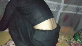 Bangladeshi couple going to ready for to start fuck