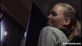 Thalia And Zoe Motivate Each Other To Perform Best