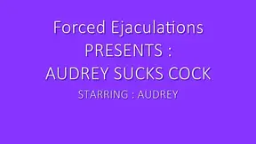 Stunning Audrey Elizabeth gives incredible head