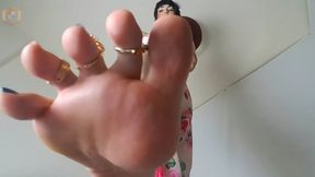 Pretty Giantess Feet Squishing You From Above