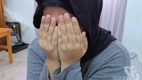 Hijab Wife Caught Cheating and Got Whip Punishment by Her Husband - Minokiiko