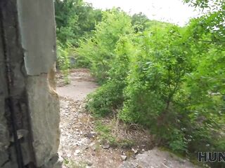 HUNT4K. Nasty Russian floozy doesn’t care about her BF and screwed a stranger in public