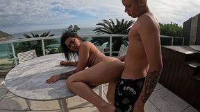 uma rapidinha com direito a gozada dentro - john axlofc