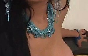 Luxurious tranny gives her guy a cleavage