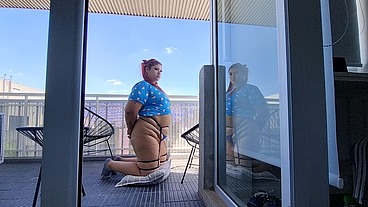 Me Folle a La Chica de la Limpieza