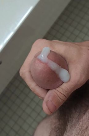 BWC cumshot jerk off