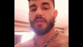 Passivo deu para macho na rua e foi levar o rabo leitado para o outro comer