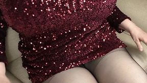 54 Here is CupKCindy CupKCindy sitting there in my black panty hose and black shoes I am wearing a sexy  elegant red dress I am teasing you you have to worship this beautiful lady