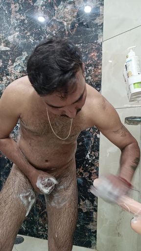 Indian desi man enjoy sex with neighbour and army officer daddy