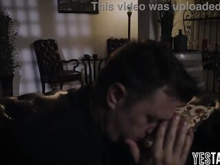 Slim mother I'd like to fuck wife screws a large dong reporter in his office to get back at cheating spouse