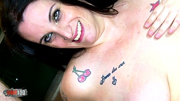 Fat chick gets banged
