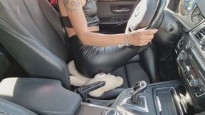 Teddy Bear Facesitting & Farting In Car Seat – Big Ass Squash Fantasy