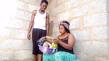 The plantain seller who decided to sell her assets to a site worker for more money