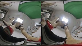 3DVR180 ERER MIXUE boots high heels POV trampling and humiliation