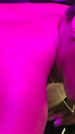 Saraboom - the of Girl with the Biggest, Juiciest Booty You'll Ever See, Gets Horny in the Jacuzzi Before Her Gangbang