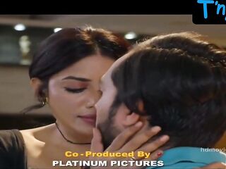 Sharanya Jit Kaur Booty, Bazookas Scene in Palang Tod Zaroorat