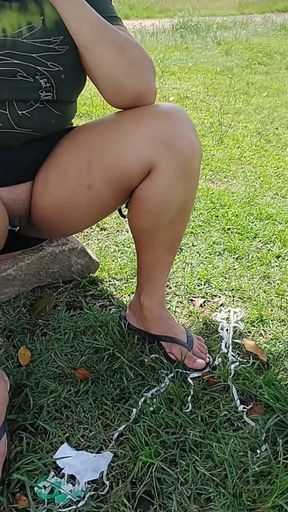 Epic moment from &quot;TBT the cameltoe of the chubby, with open legs and panties&quot;