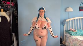 Turning Into a Hucow & Begging for Cum - Solo Girl