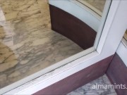 almamints - una buena ducha despues del viaje en tren