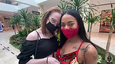 Cierra Bell & Ava Valentina Take Turns To Fuck Rome Major's Big Cock!