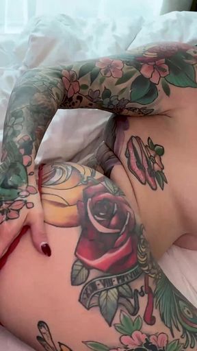 Tatted British Slut Gets Fucked in London