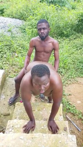 Chubby Bottom Was Seen Fuck by a Pastor Inside the Bushes