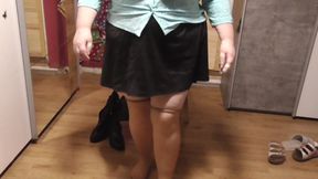 German Mother Worship the Steiefel Mistress's Feet