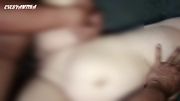 Threesome. Suamiku ngajak temannya ngentot bertiga suamiku cuma ngocok kontolnya dan jadi kameramen