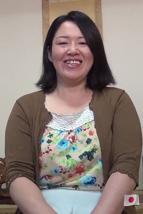 Chubby mature Japanese babe loves cock indoors and outdoors